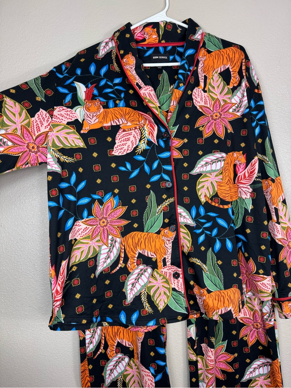 Room Service Tiger Novelty Print Pajama Set Black Floral Button Up‎ Lounge XXL C - Picture 3 of 10